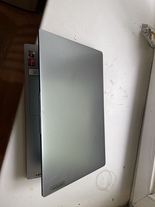 Lenovo IdeaPad win 11