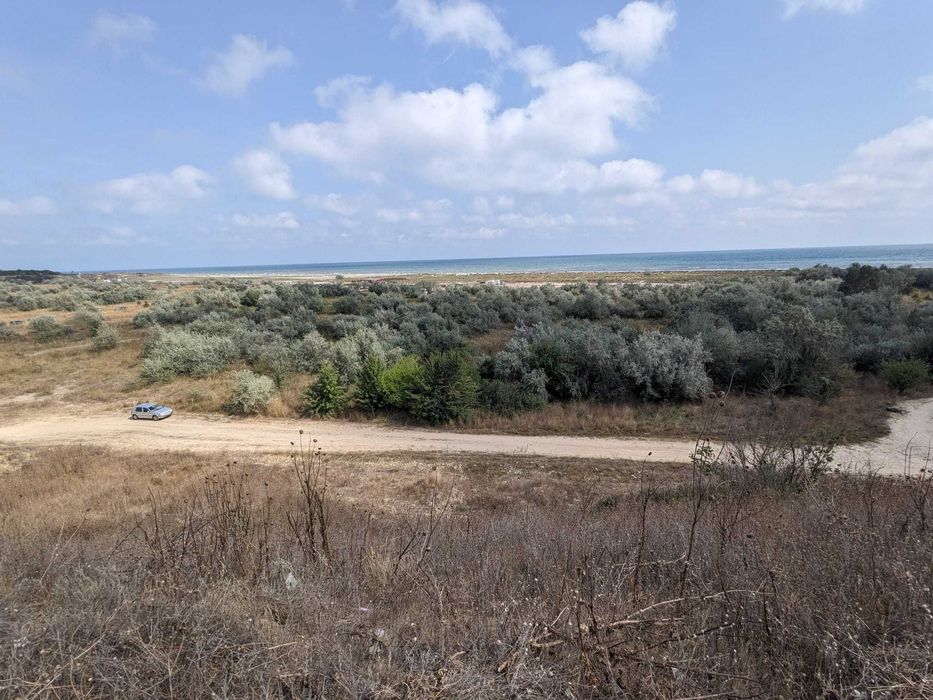 Vand teren Corbu, la limita biosferei, primul lot de pe mal