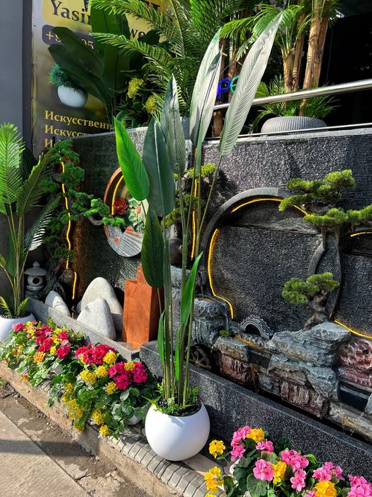 Sun'iy gullar va daraxtlar. Искусственные цветы и деревья прокат