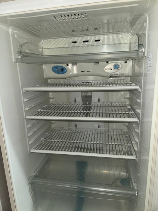 Холодильник в хорошем состоянии