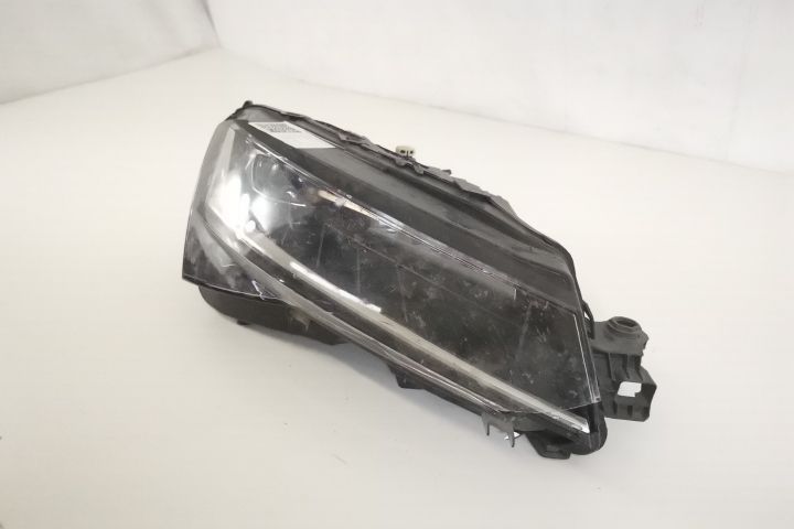 Far Dreapta Original Led Crystal light Avariat Skoda Superb 3 [facelif