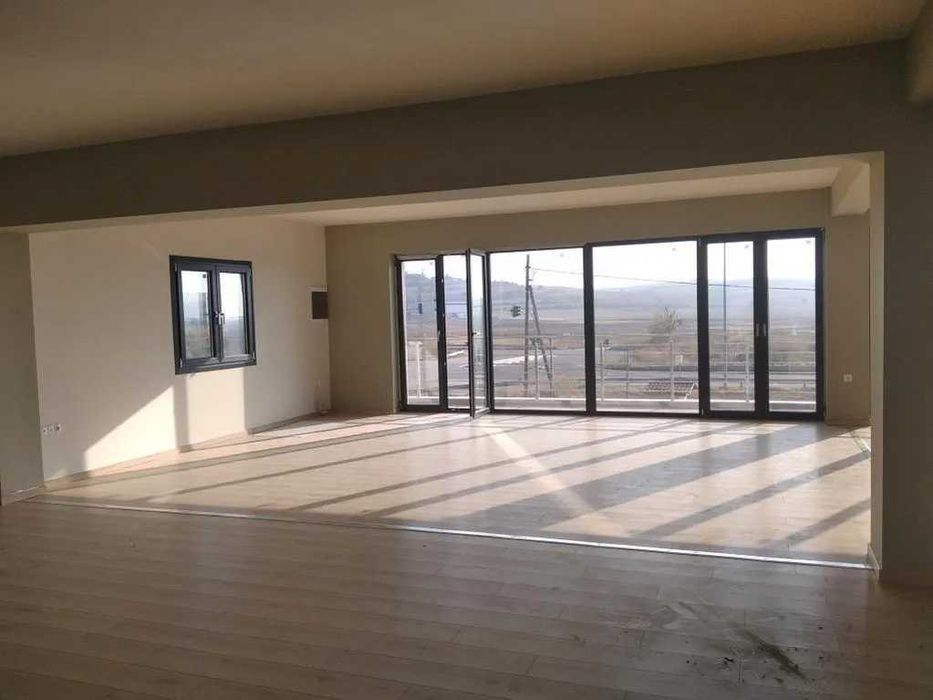 Продава се Магазин в Пловдив, Кършияка - 1750 кв.м за 166 €/кв.м - Снимка #8