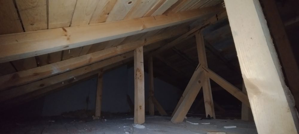 Продава се Къща в с. Кошарево, Област Перник - 60 кв.м за 1050 €/кв.м - Снимка #23