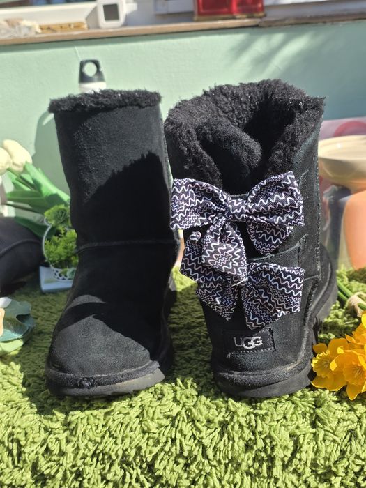 UGG оригинални ботуши N38