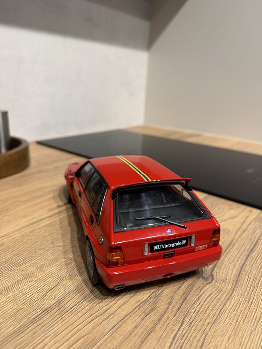 Lancia HF Integrale 1/18 Solido