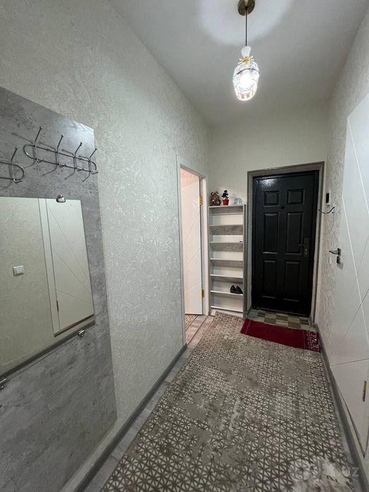 Yangi xayot Gulzor 2 xona- 1etaj 8 etajlik dom Sokil padval: 200 у.е ...