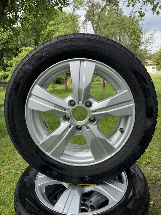 Anvelope cauciucuri iarna 195 65 R15 195 55 R16 225 45 R17 235 40 R18