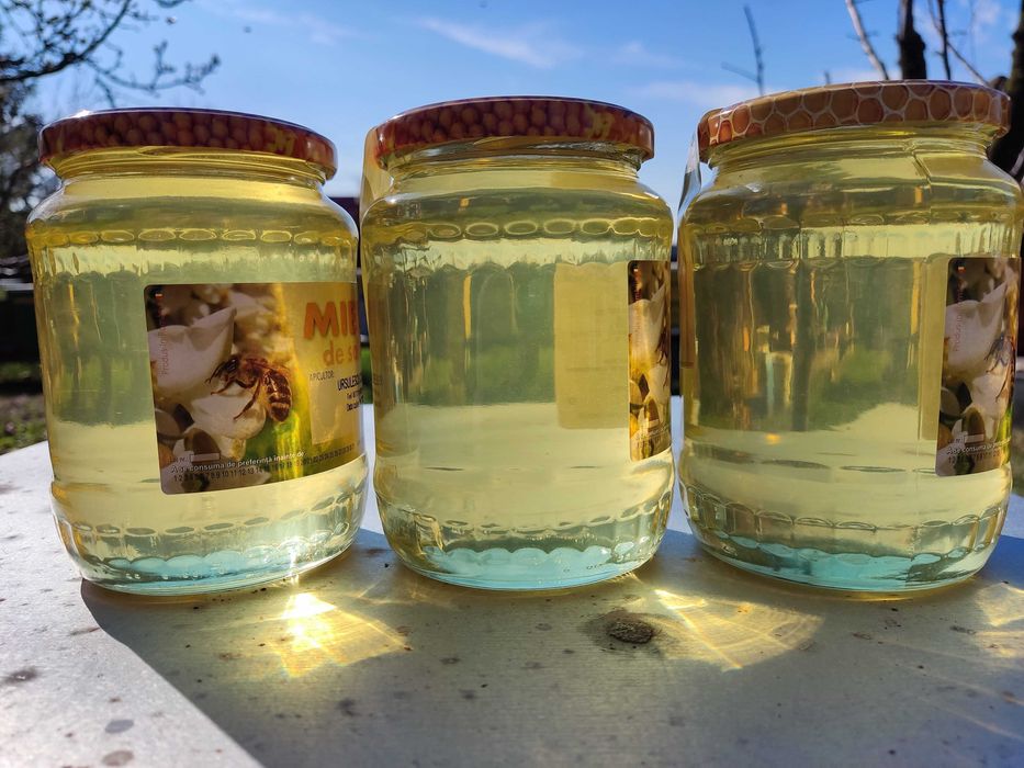 Vand miere salcam bio