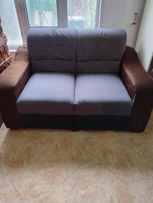 Mobila, canapea, comoda