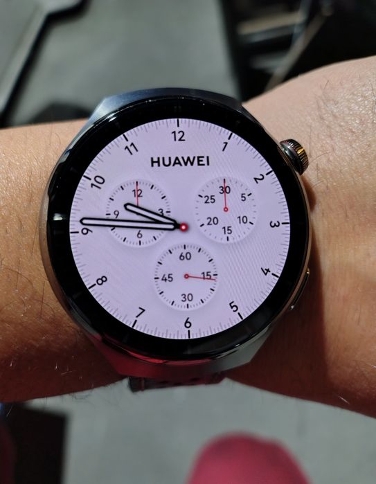Huawei Watch 4 Pro 48 mm cu E-sim