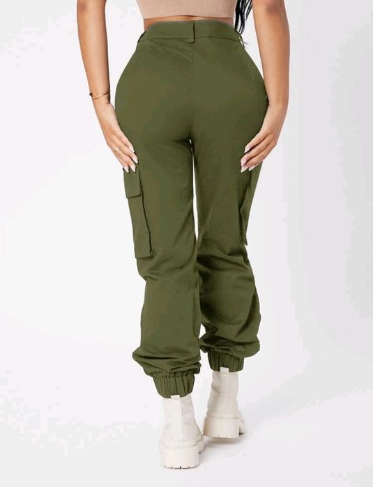 Vând pantaloni damă