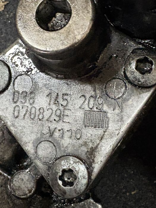 Vw passat 6 2.0tdi 140 кс Тандем Вакум Помпа