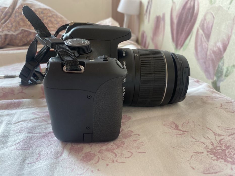 canon EOS 1200 D
