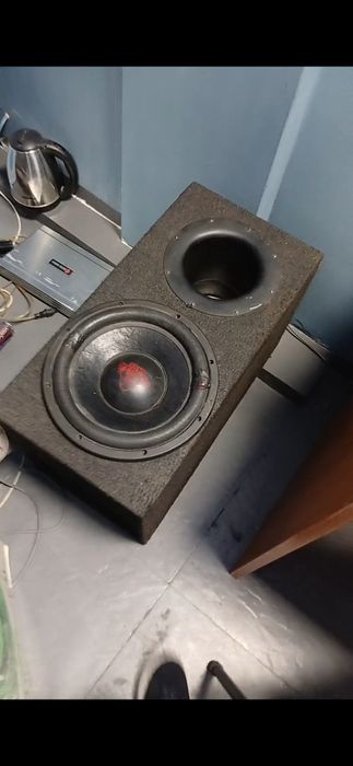 Продаю саб Горилла бас