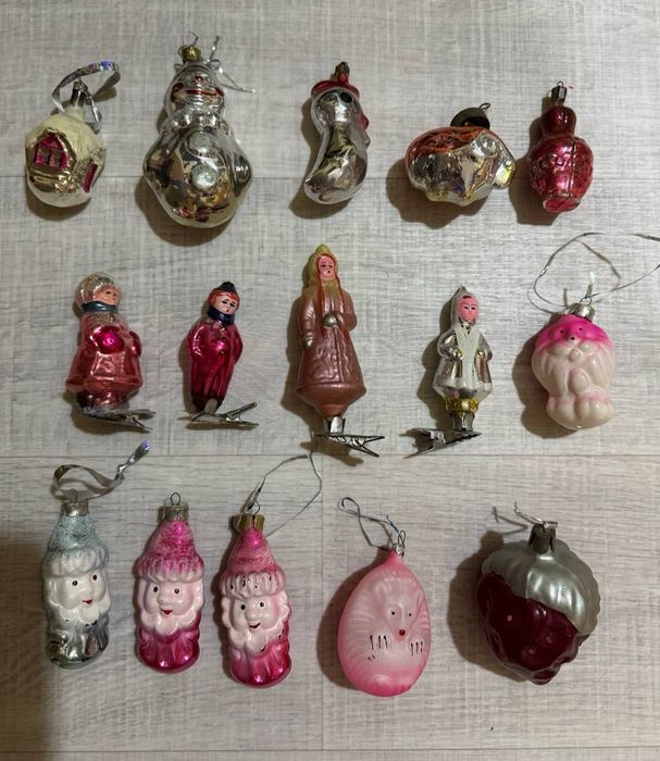 Продаються кремлевские,немецкие ёлочные игрушки в родной коробке