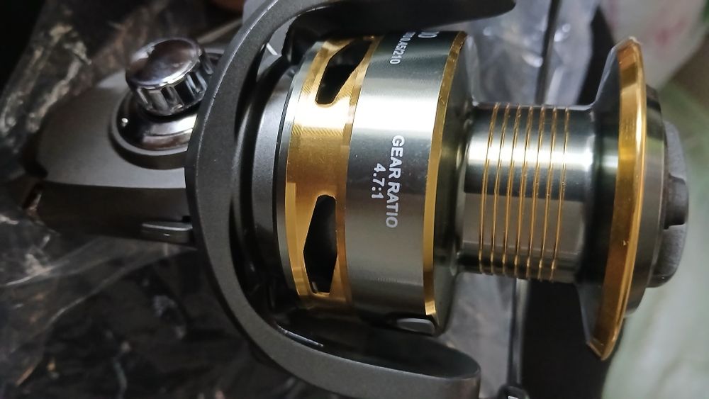 Катушка VA 7000 для рыбалки