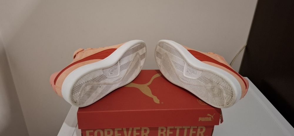 Маратонки Puma. Носени 1-2 пъти.