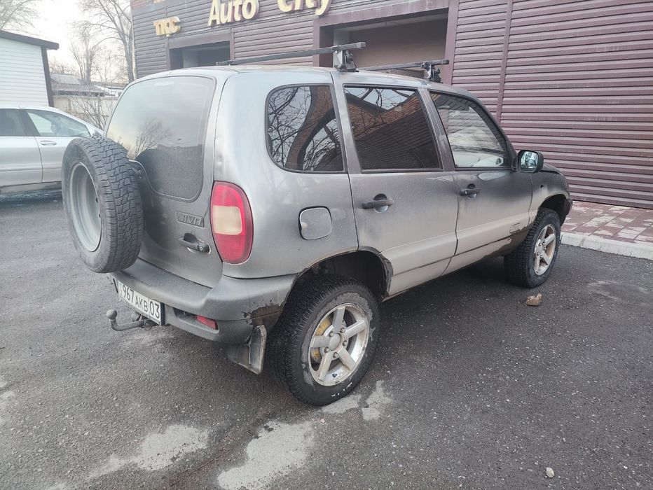 Продам ниву Шевроле