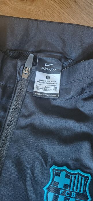 Nike Barcelona анцунг- екип детски XL става и за мъжки S