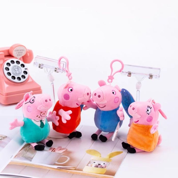 Весели приключения със семейството на Пепа Пиг: Детски ключодържател з