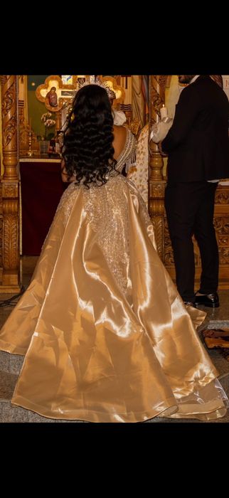 Rochie de nasa cu trena