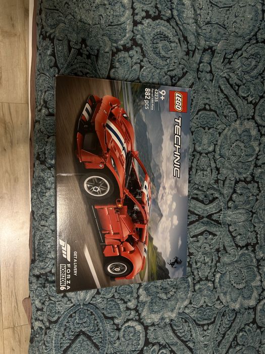 Оригинальный набор лего Technic Ferrari