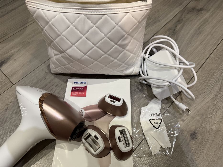 Фотоепилатор PHILIPS LUMEA SERIES 9000