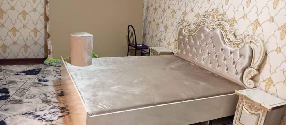 Yotoqxona mexmonxona uchun mebellar komplekt srochne sotiladi idealne.