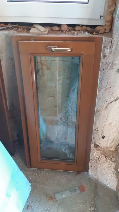 Ferestre si usi lemn stratificat