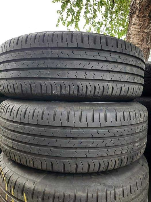 4 Броя 215/60/17 Continental 2x7,2mm 2x6,2mm