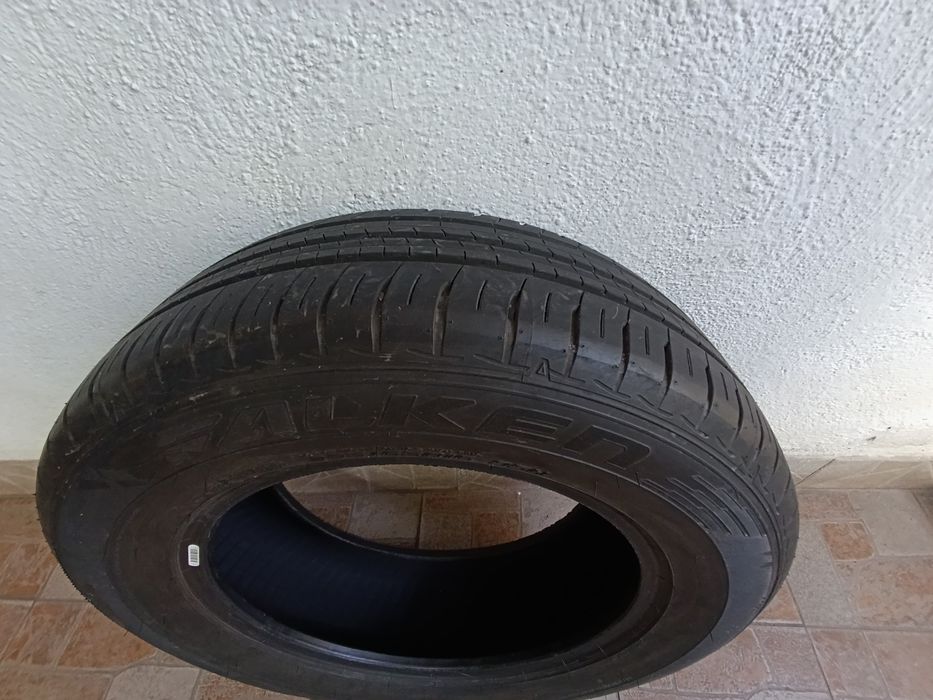 Vând 4 cauciucuri de vară Falken Ziex 205/65 R16 95 H