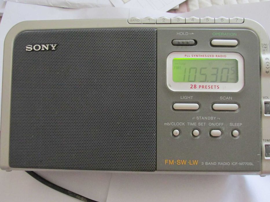 Radio portabil Sony ICF - M770 SL