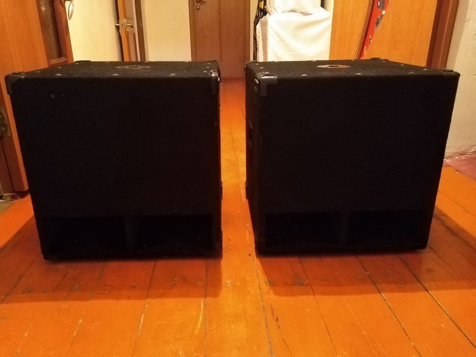 Колонки 500 W басовые