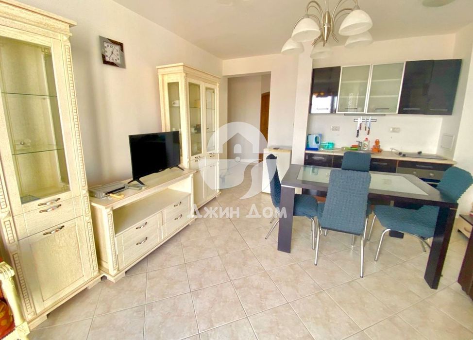 Продава се Двустаен апартамент в Свети Влас - 78 кв.м за 1385 €/кв.м - Снимка #2