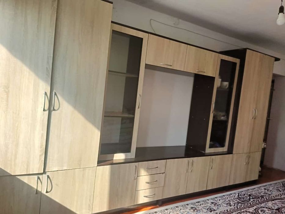 стенка гарнитур сатылады