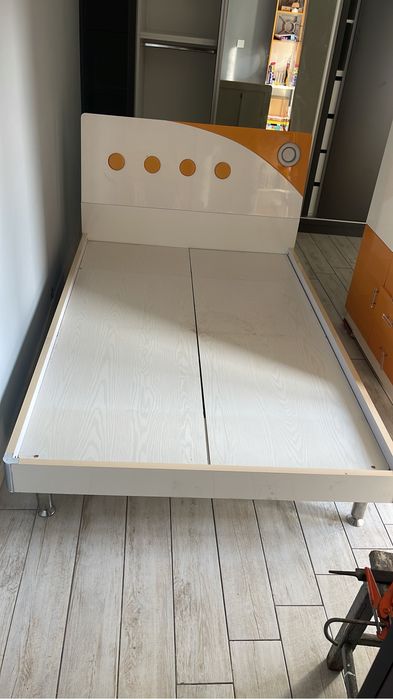 pat sifonier birou raft si noptiere, complet sau pe bucati