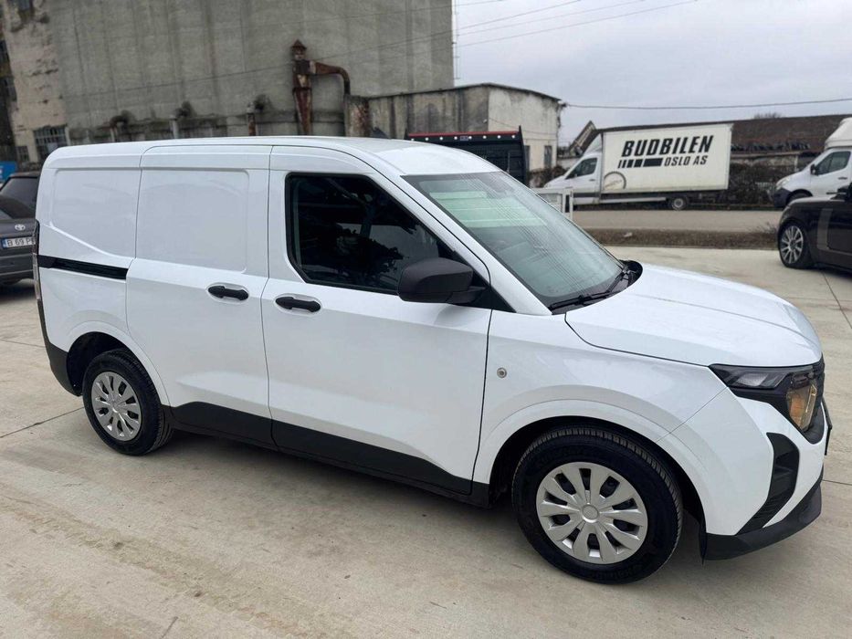 Ford Transit Courier 1.5 d ECO BLUE 2025 EURO6 avariat lovit avariate NOU 4000km