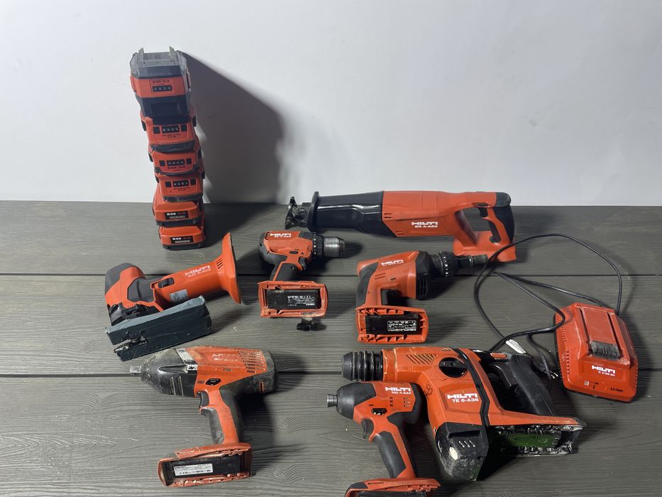 Hilti set 600ron buc
