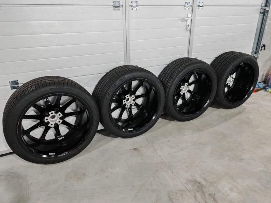 Jante Oz Porsche Cayenne 21  295 35 R 21 noi