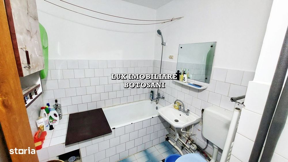 Apartament 2 camere, Donici, etaj 3