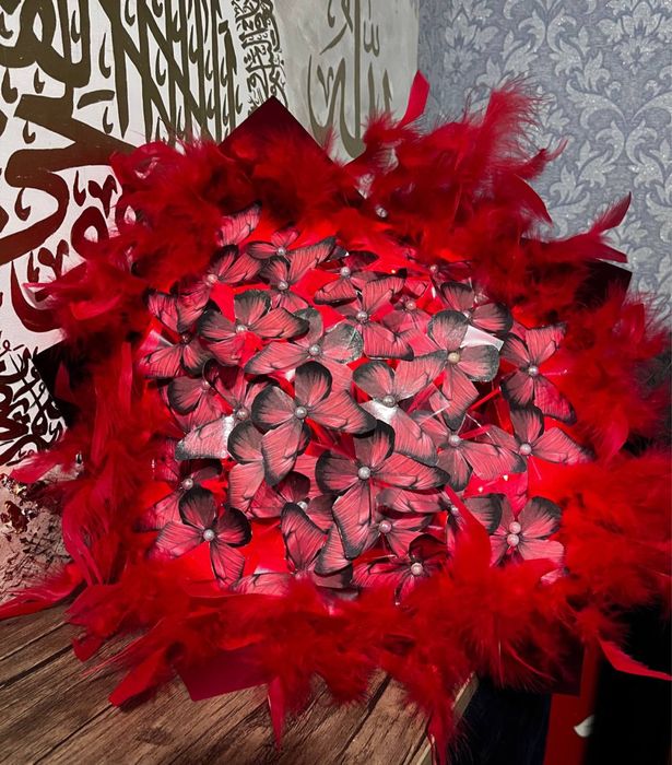 На 8 марта Букеты из бабочек