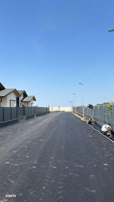 Ansamblu rezzidential Frumuani case gata de mutat
