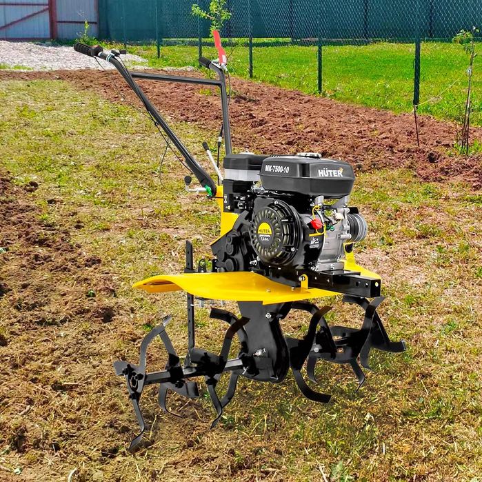 Вспашка земли мотоблоком