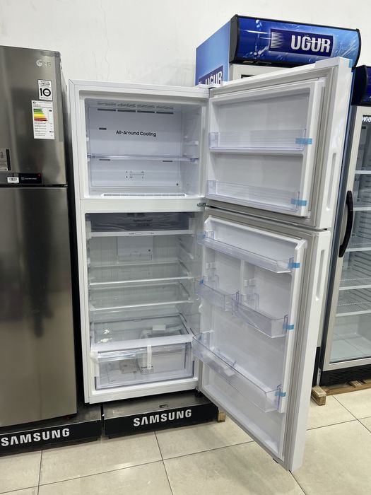 Холодильник Samsung RT38CG6000WWWT