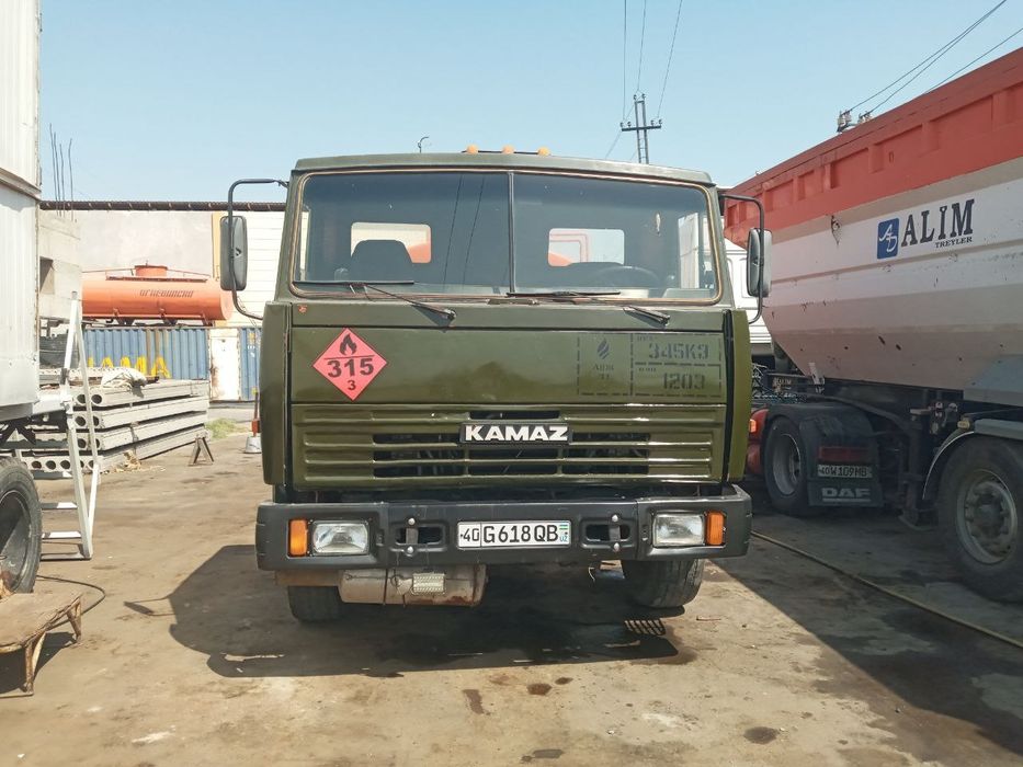 Камаз бензавоз (водавоз) сотилади 1986йил
