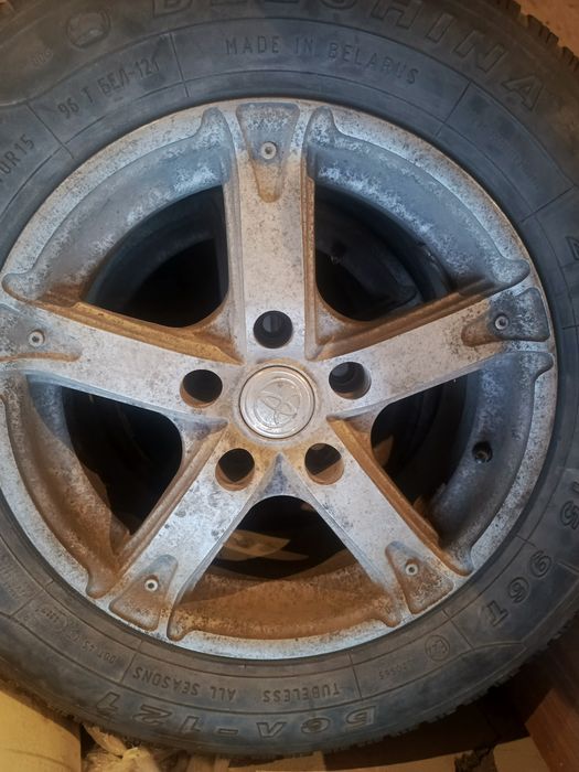 Продам зимний шины на 15 с дисками