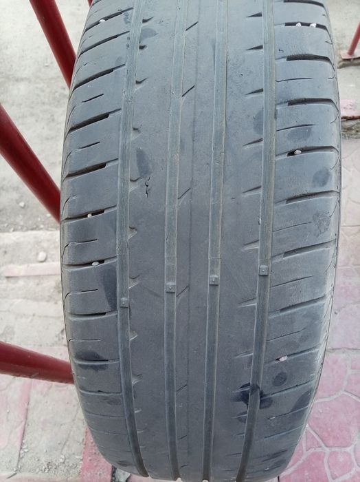 Шины летний и зимние есть