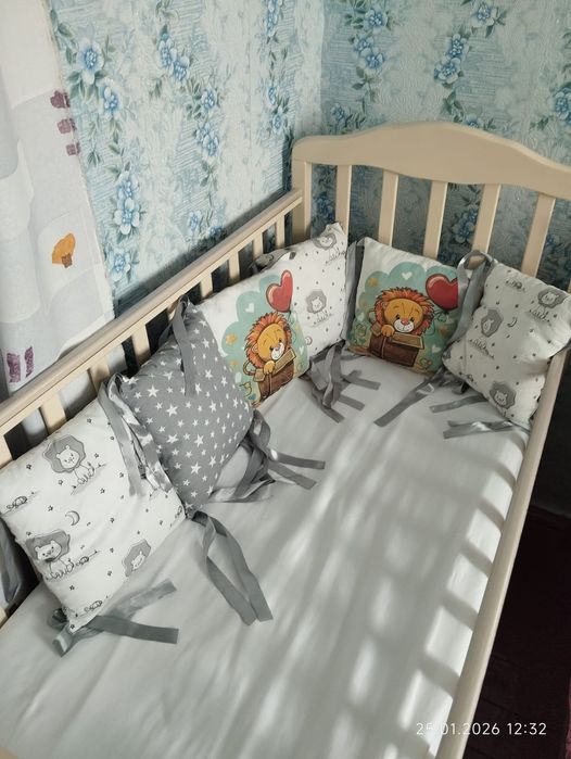 Продам детскую кроватку