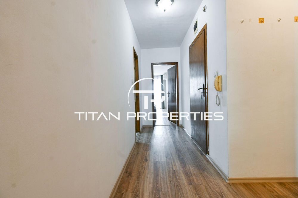 Дава се под наем Тристаен апартамент в София, Изток - 80 кв.м за 817.53 € - Снимка #10