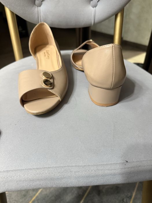 Балетки летние бежевые